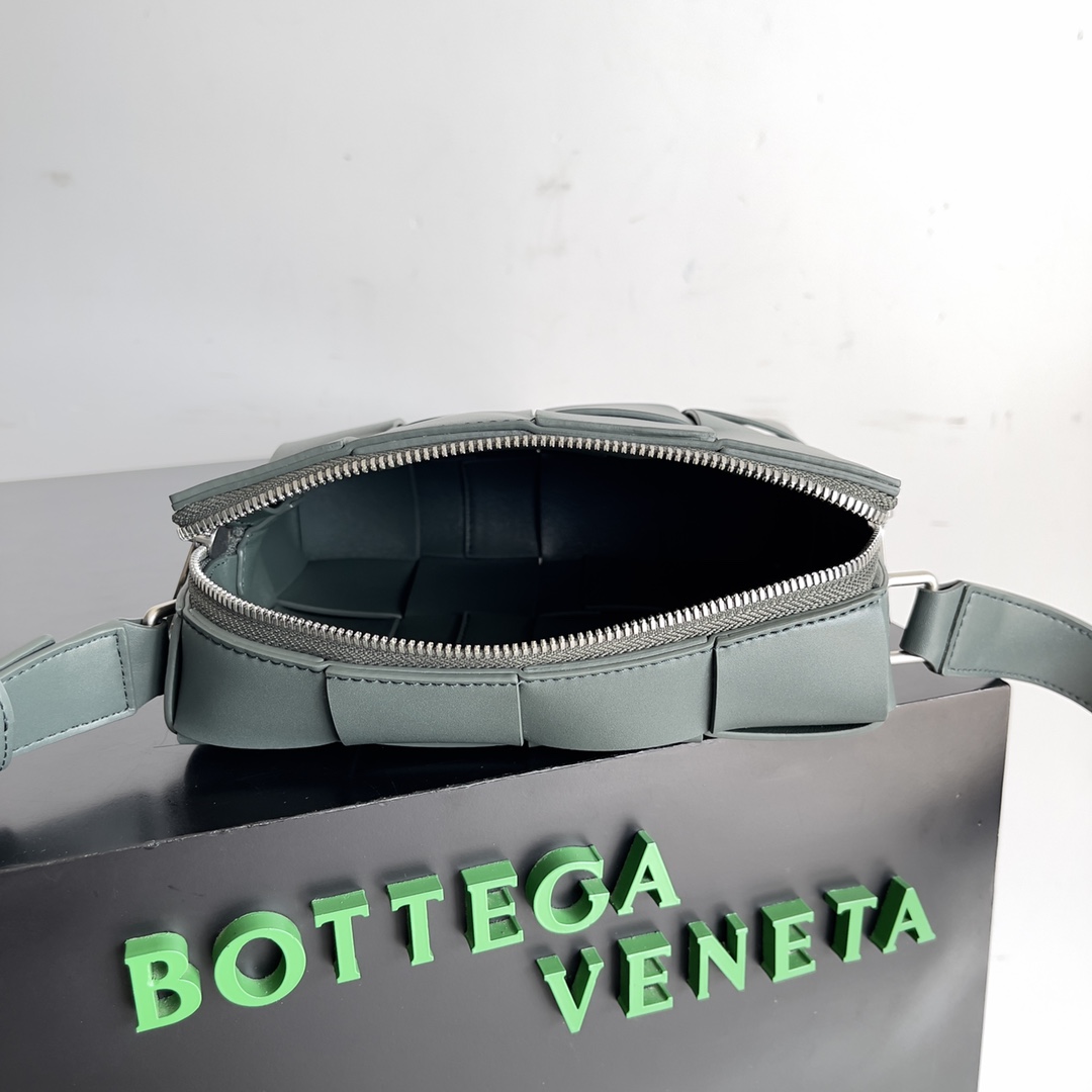 Bottega Veneta Satchel Bags